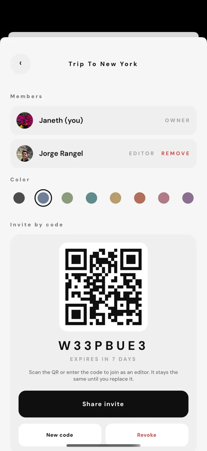 Pantalla de la app Wallia: Dinero que manejan juntos
